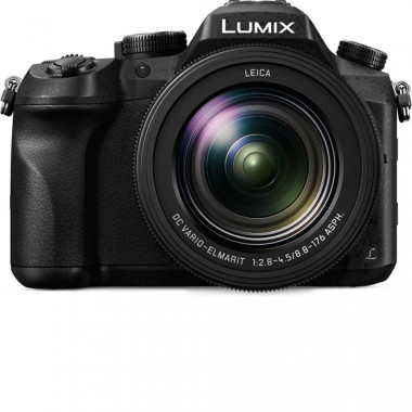 Panasonic Lumix DMC-FZ2000 Bridge Camera Black Panasonic Lumix DMC-FZ2000 Bridge Camera Black